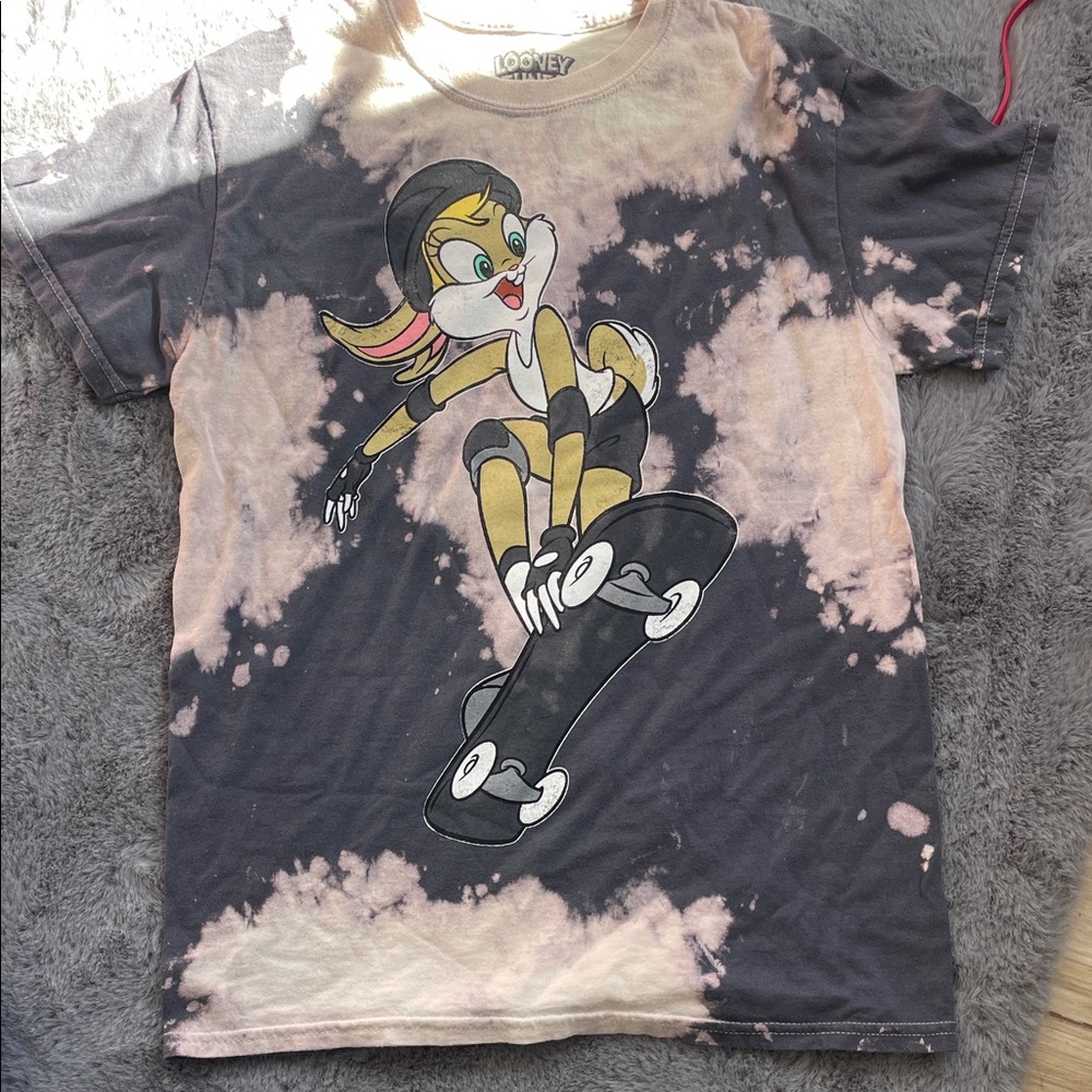 Looney Tunes Lola Bunny Tie-Dye Skate Graphic Tee - Black & Pink